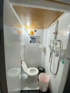 Bathroom S api